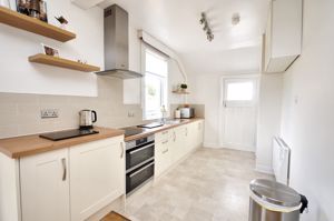 Kitchen- click for photo gallery